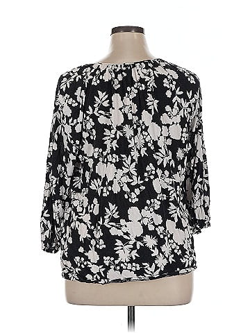 Daisy Fuentes 3/4 Sleeve Blouse (view 2)