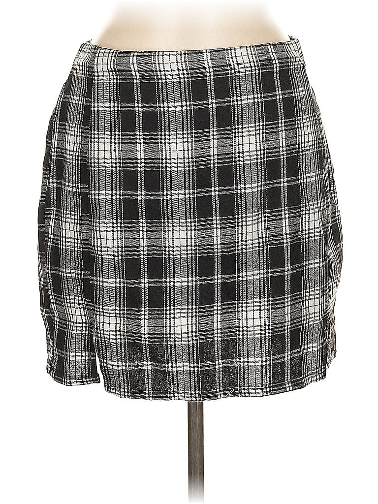 Pre-owned Zaful Casual Skirt In Black