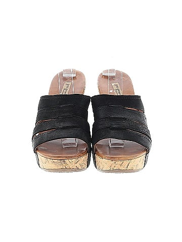 Paul Green Wedges (view 2)