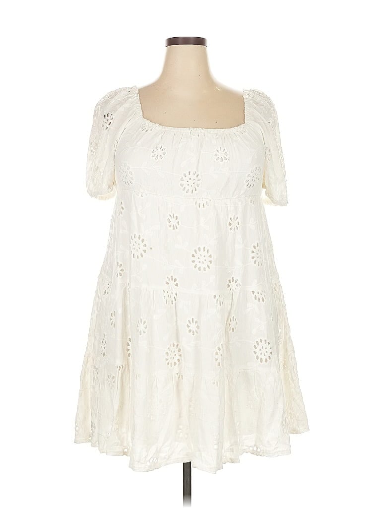 Pre-owned Rewind Casual Dress In White