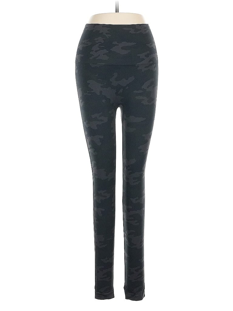 Pre-owned Spanx Leggings In Green