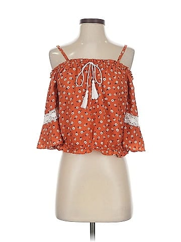 B.wear 3/4 Sleeve Blouse (view 1)