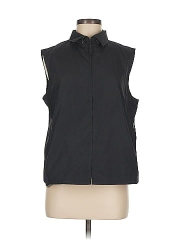Faconnable Sleeveless Button-Down Shirt (view 1)