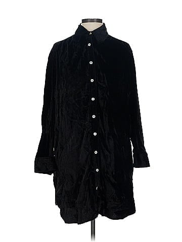 Ivy Jane Long Sleeve Button-Down Shirt (view 1)