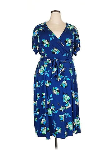 Donna Morgan Casual Dress (view 1)
