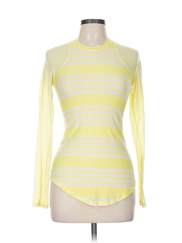 LULULEMON ATHLETICA Pre-owned 3/4 Sleeve T-shirt In Yellow