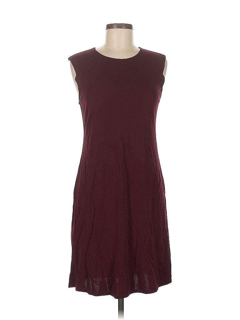Pre-owned Gap Sleeveless T-shirt In Burgundy