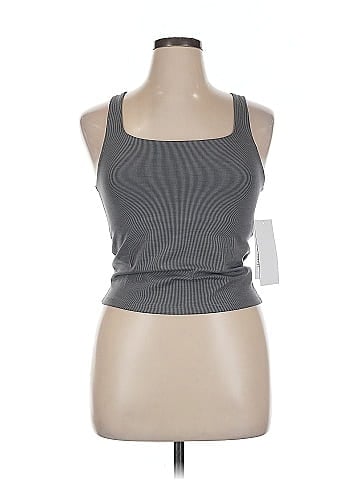 Lezat Tank Top (view 1)