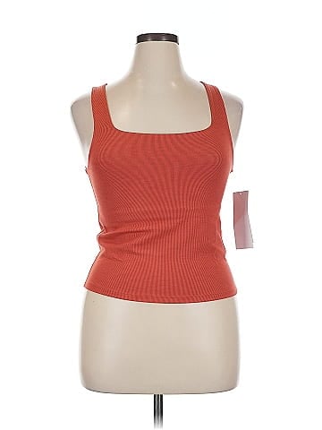 Lezat Tank Top (view 1)