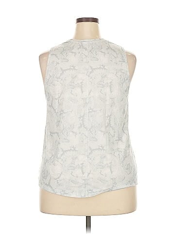 all in motion Sleeveless T-Shirt (view 2)