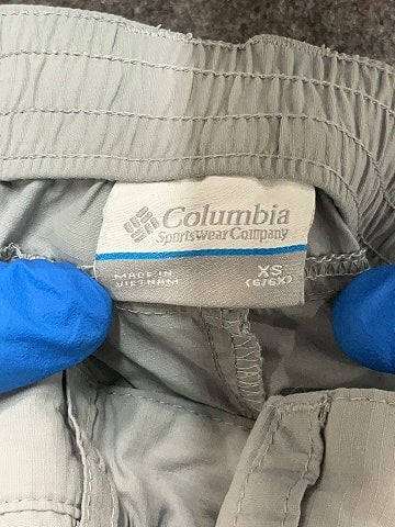 Columbia 100% Nylon Green Cargo Shorts Size 6