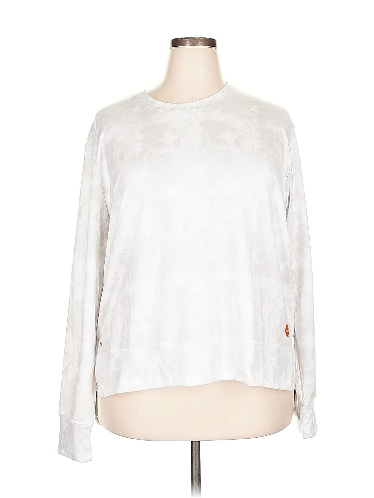 Click to view more detailed imagery on our partner's website Pre-owned Ahead Pullover Sweater In Silver