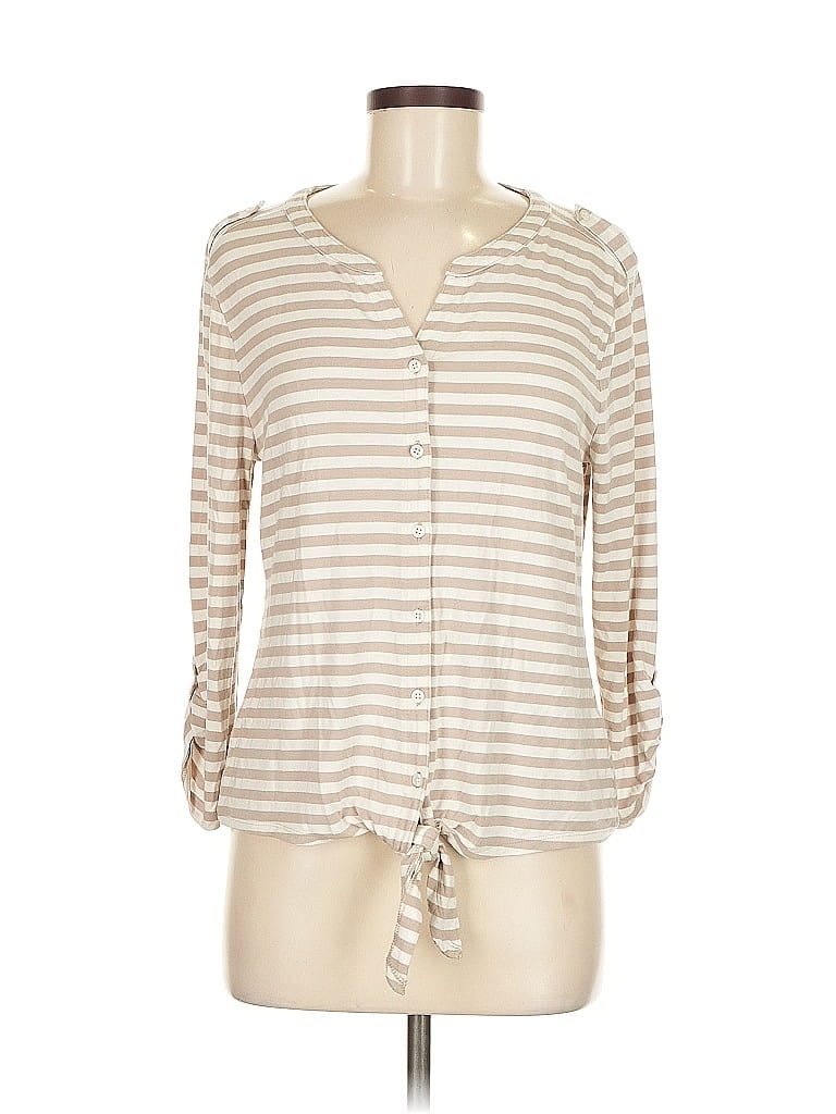 Click to view more detailed imagery on our partner's website Pre-owned Chico's 3/4 Sleeve Blouse In White