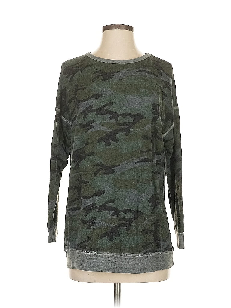Click to view more detailed imagery on our partner's website Pre-owned Sundry Pullover Sweater In Green