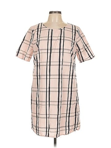 Crown & Ivy Casual Dress (view 1)