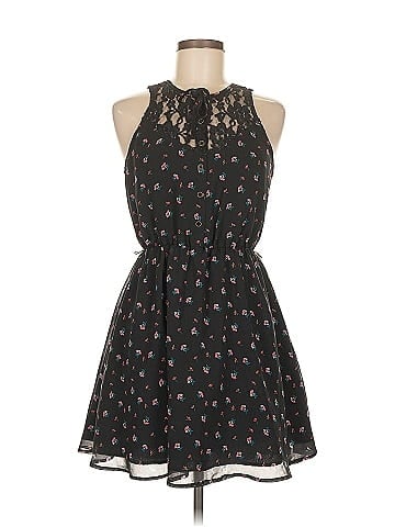 I Love H81 Sleeveless Top (view 1)