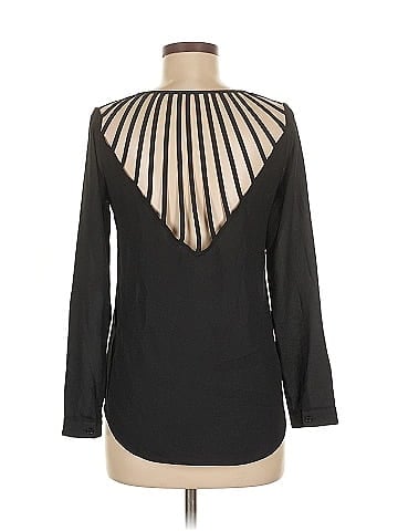 Lost April Long Sleeve Top (view 2)