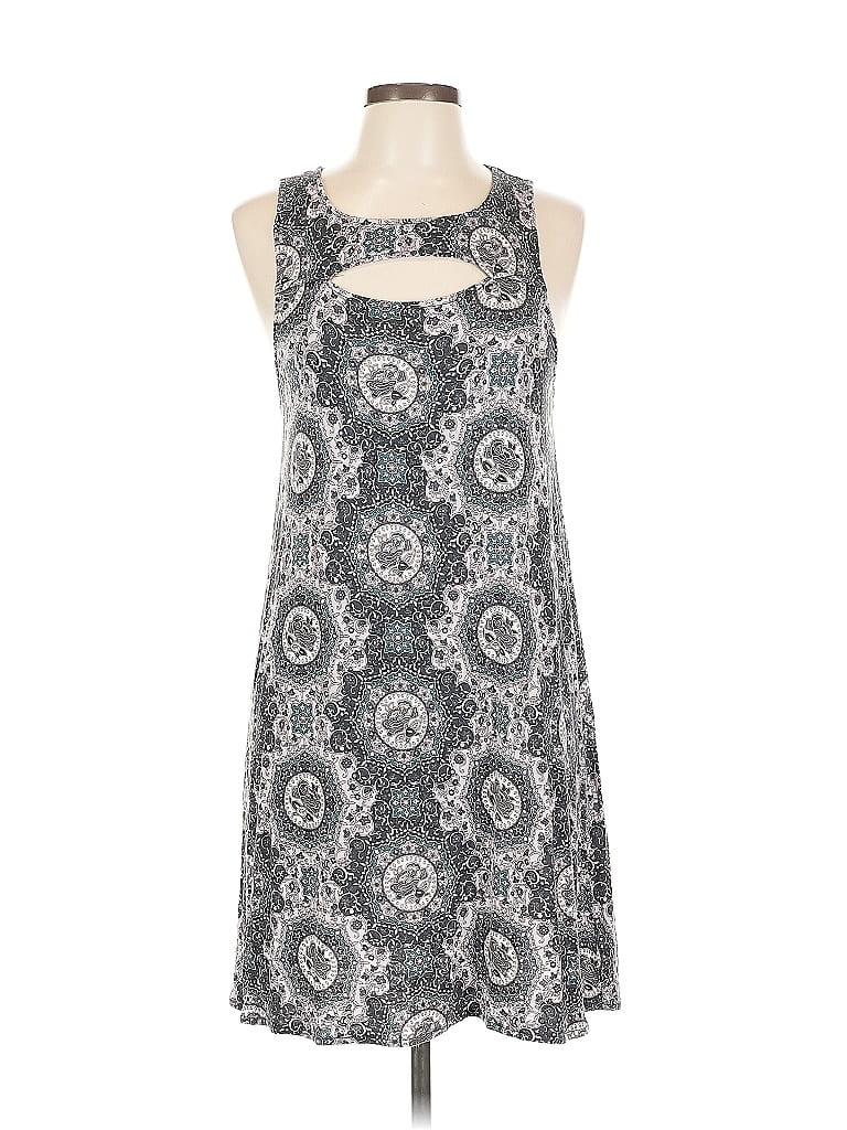 Pre-owned Aéropostale Casual Dress In Gray