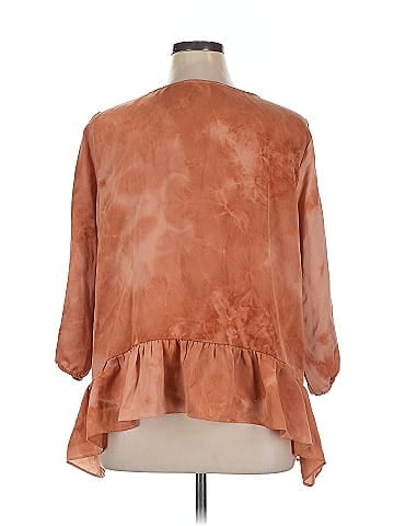 Madison Grey 3/4 Sleeve Blouse (view 2)