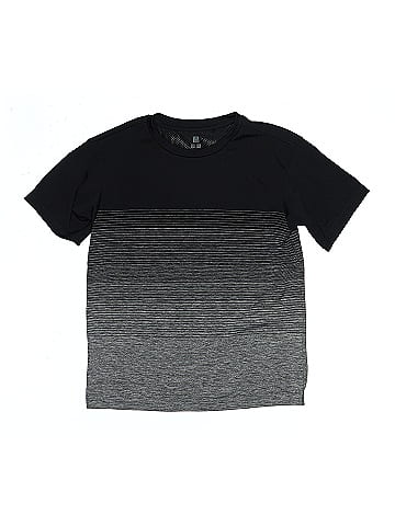 Uniqlo Short Sleeve T-Shirt (view 1)
