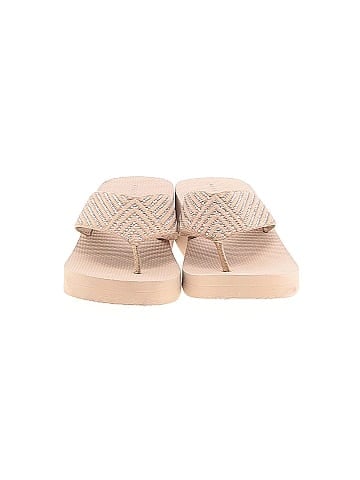 Kelly & Katie Wedges (view 2)