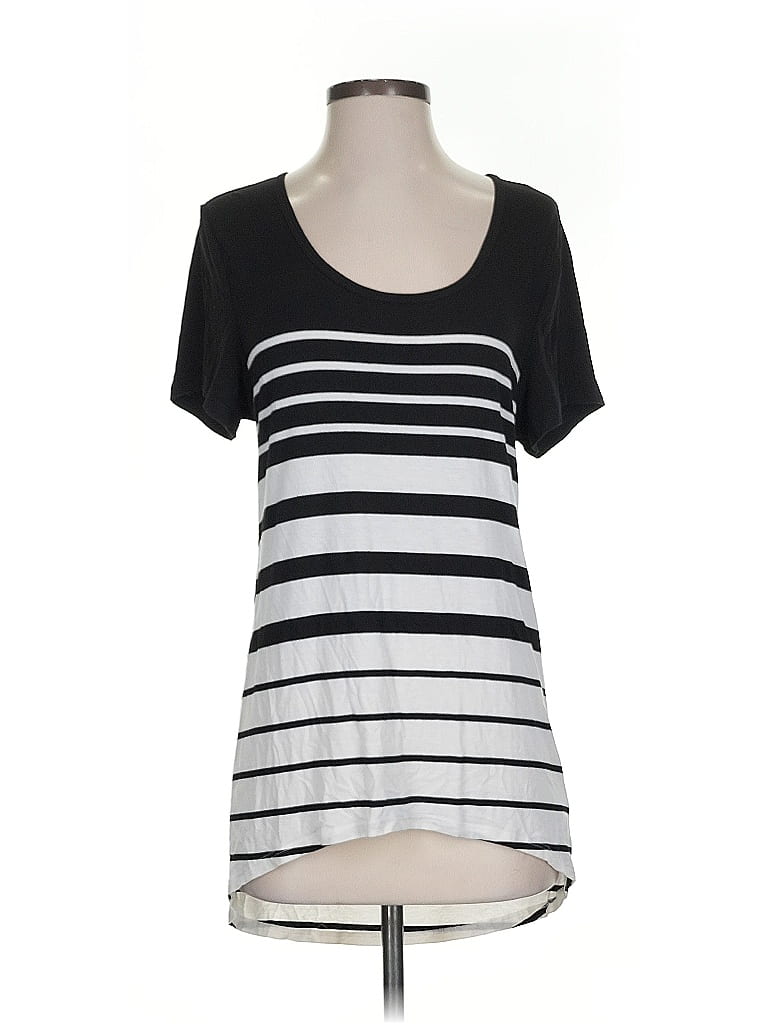 Pre-owned Athleta Short Sleeve T-shirt In Black