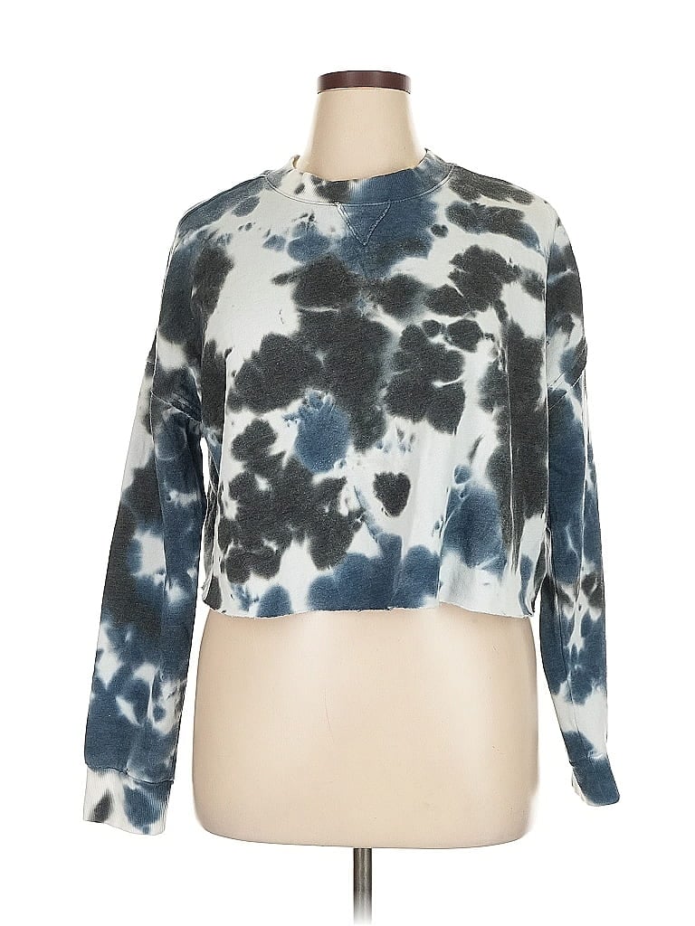 Click to view more detailed imagery on our partner's website Pre-owned Colsie Sweatshirt In Blue