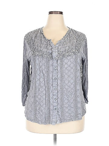 Solitaire 3/4 Sleeve Button-Down Shirt (view 1)