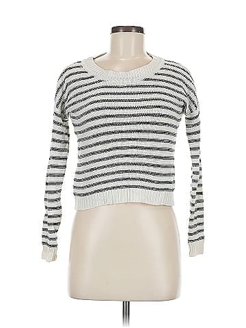 rue21 Pullover Sweater (view 1)