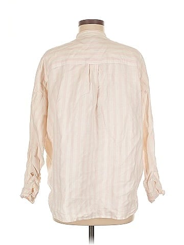 Everlane Long Sleeve Button-Down Shirt (view 2)