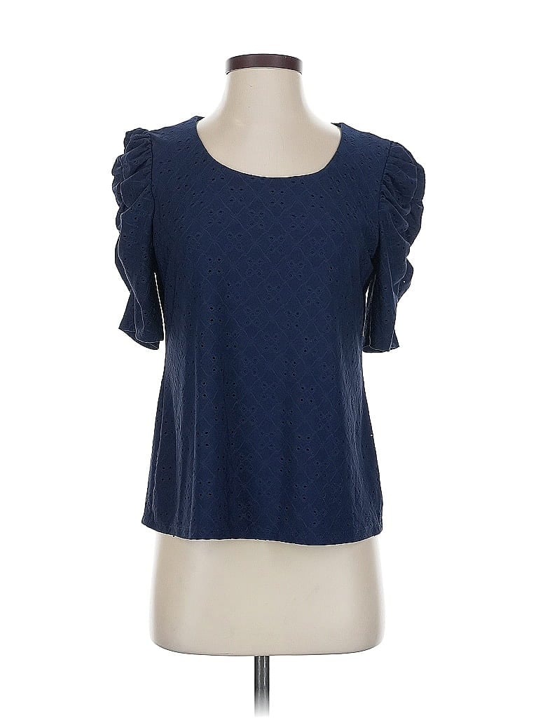 Click to view more detailed imagery on our partner's website Pre-owned Cece Short Sleeve Top Blue Sweetheart Neckline Tops