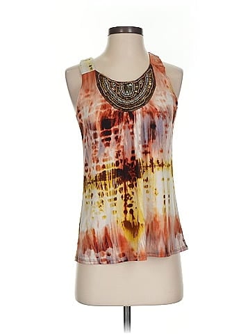 B.wear Sleeveless Blouse (view 1)