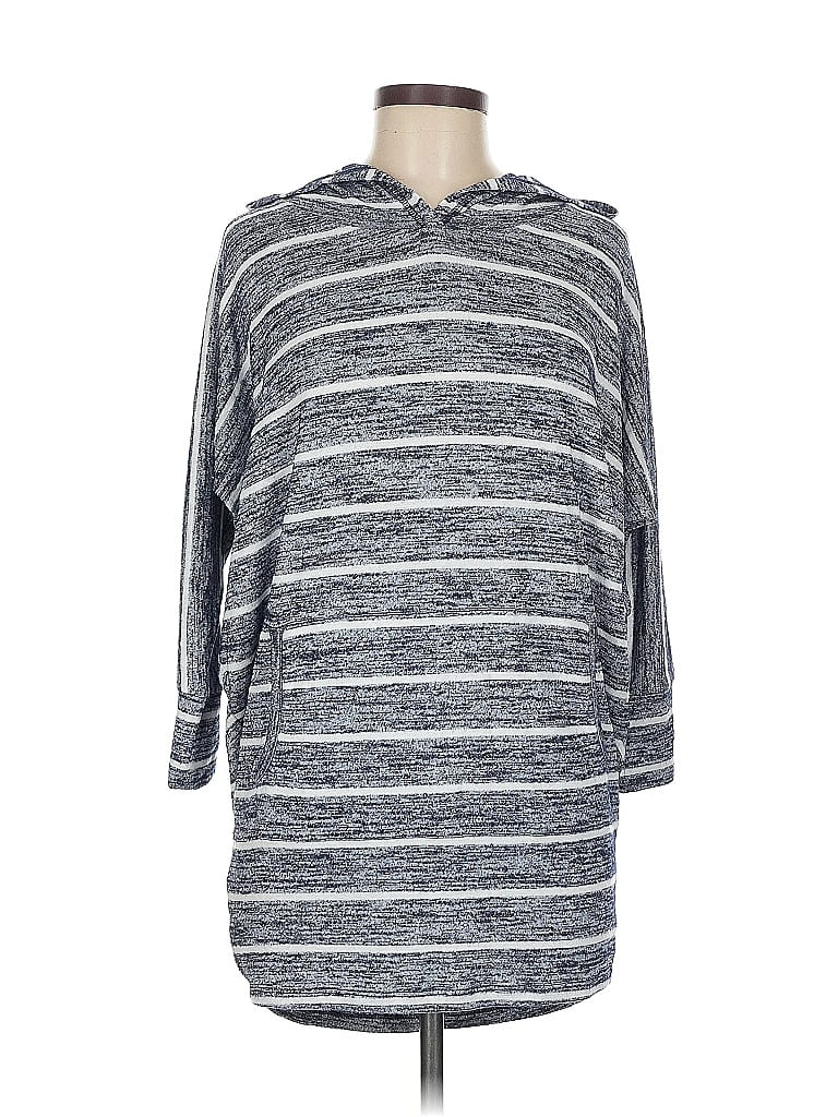 Pre-owned Market & Spruce Poncho In Gray