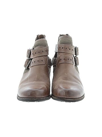 Ugg Ankle Boots (view 2)