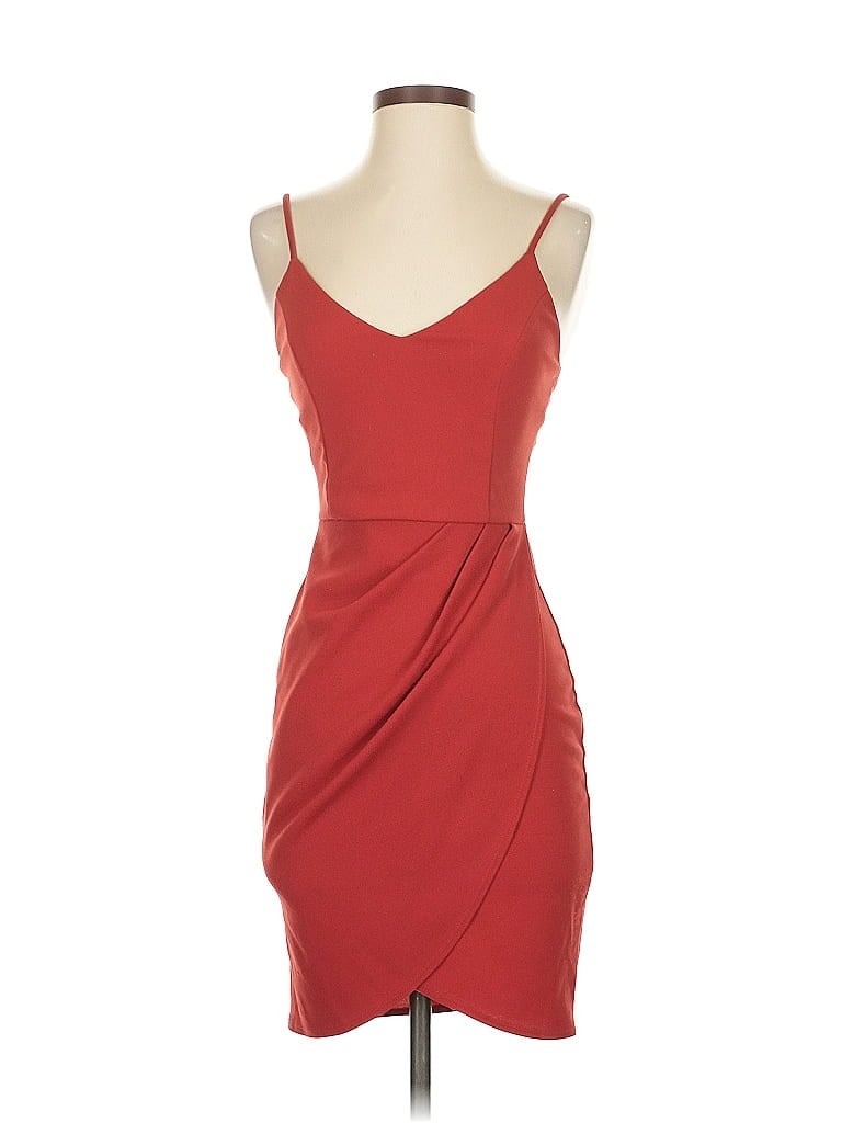 Click to view more detailed imagery on our partner's website Pre-owned Lulus Cocktail Dress In Red