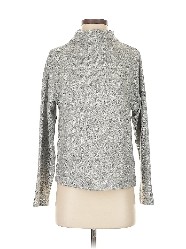 Click to view more detailed imagery on our partner's website Pre-owned Uniqlo Turtleneck Sweater In Silver