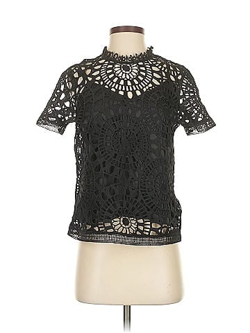 Alice & Trixie Short Sleeve Blouse (view 1)