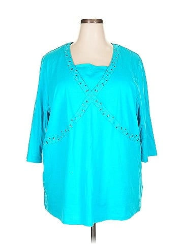 Liz & Me 3/4 Sleeve Top (view 1)