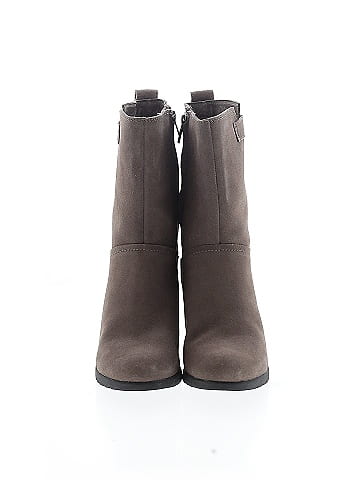 Ugg Boots (view 2)