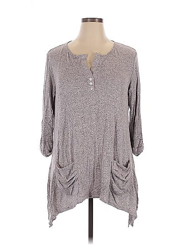 Kim & Cami Long Sleeve Henley (view 1)