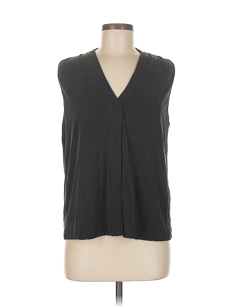 Pre-owned Banana Republic Sleeveless Blouse In Gray