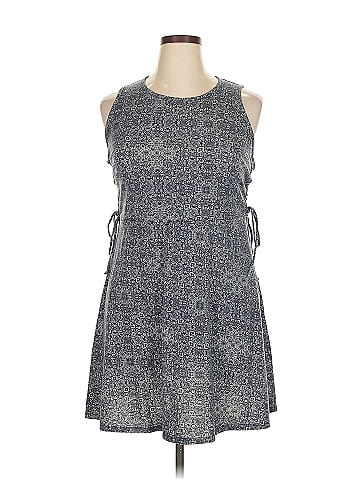 Xhilaration Casual Dress (view 1)