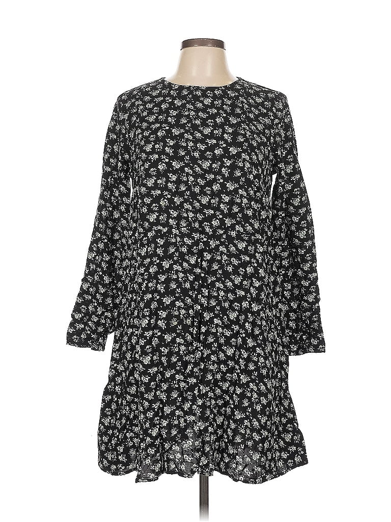 Pre-owned H&m Casual Dress In Black