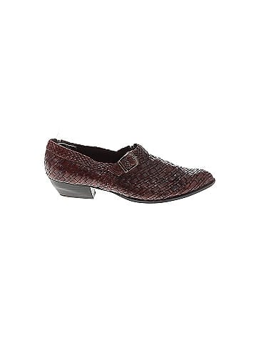Nicole Flats (view 1)