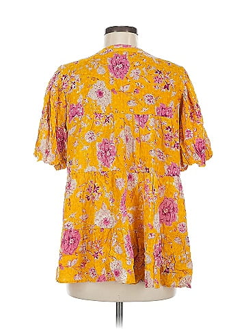 Ivy Jane Short Sleeve Blouse (view 2)