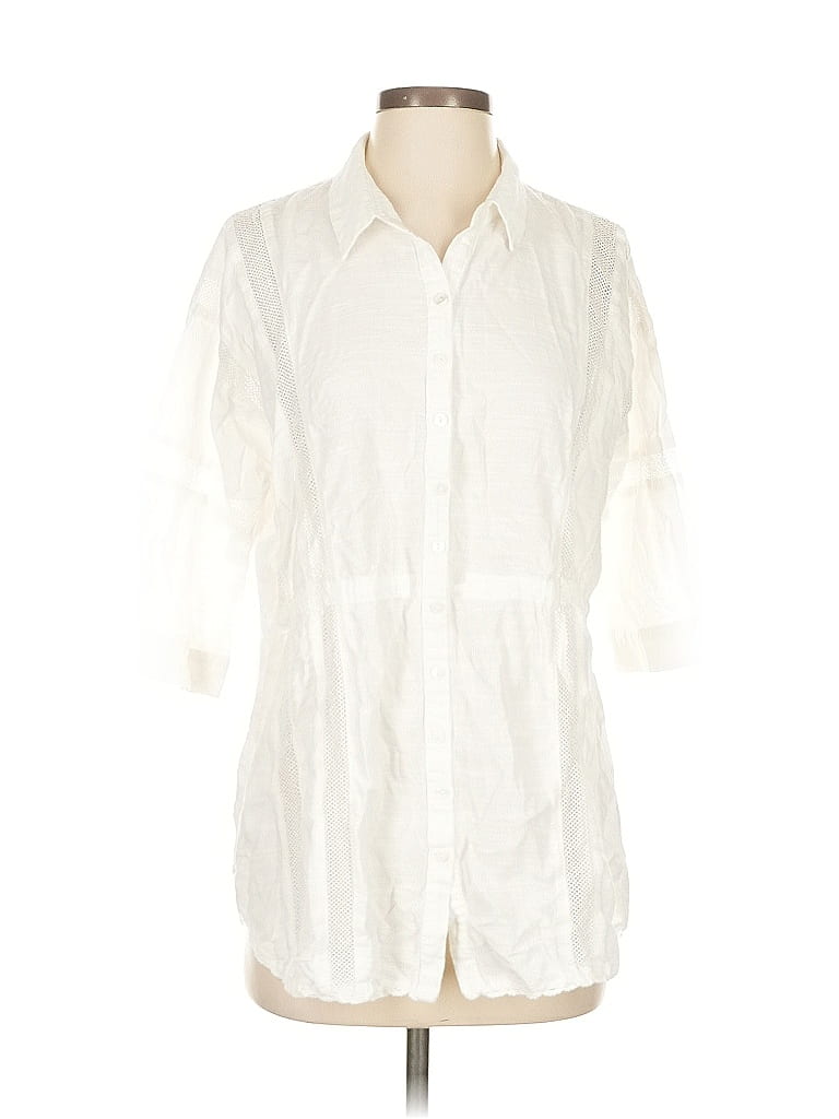 Click to view more detailed imagery on our partner's website Pre-owned Heartloom 3/4 Sleeve Button Down Shirt In White