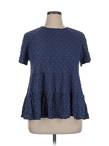 Everleigh Short Sleeve Top (view 1)