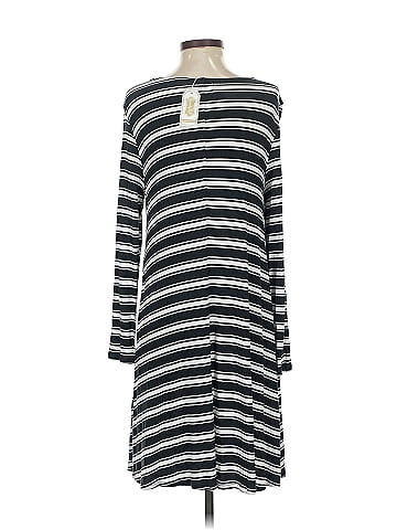 Mud Pie Casual Dress (view 2)