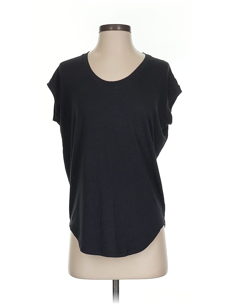Pre-owned Athleta Short Sleeve T-shirt In Black