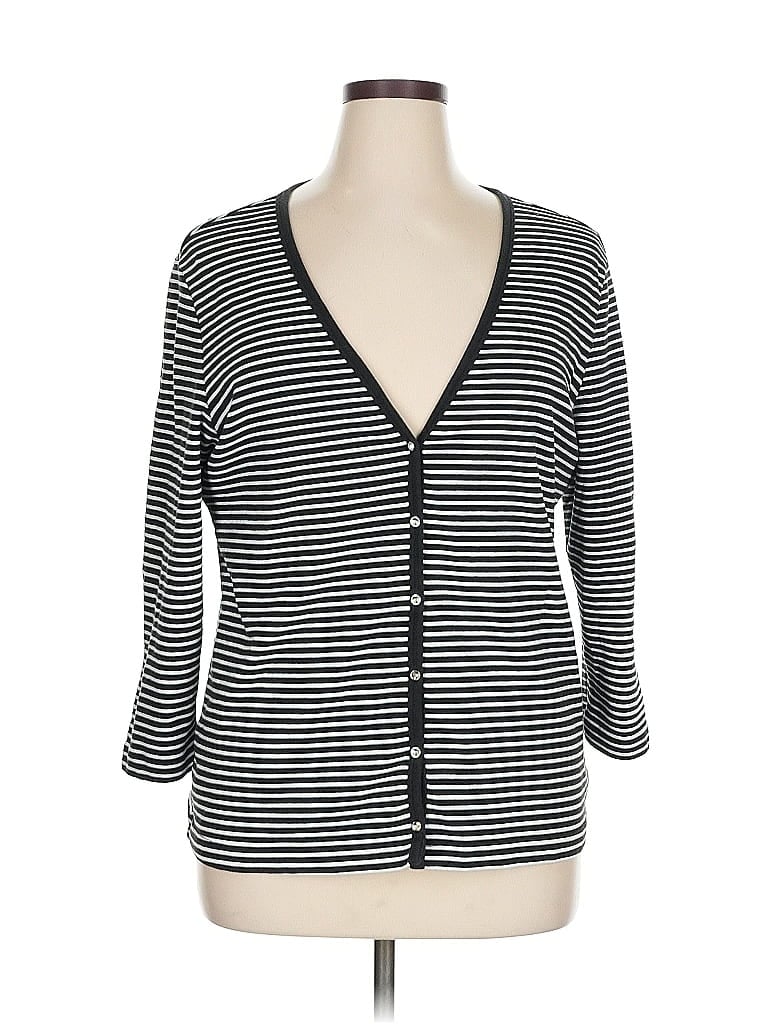 Click to view more detailed imagery on our partner's website Pre-owned Chico's Cardigan Sweater In Black
